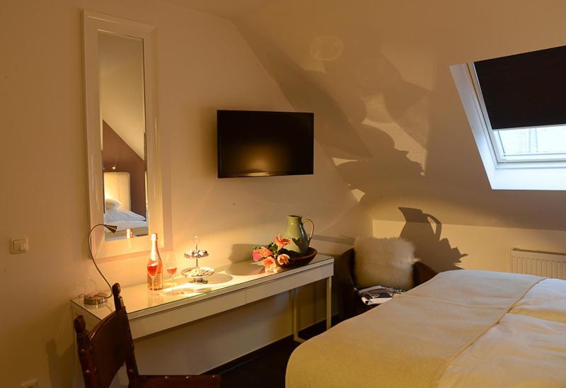 Landhotel Alte Toepferei Duisbourg Extérieur photo