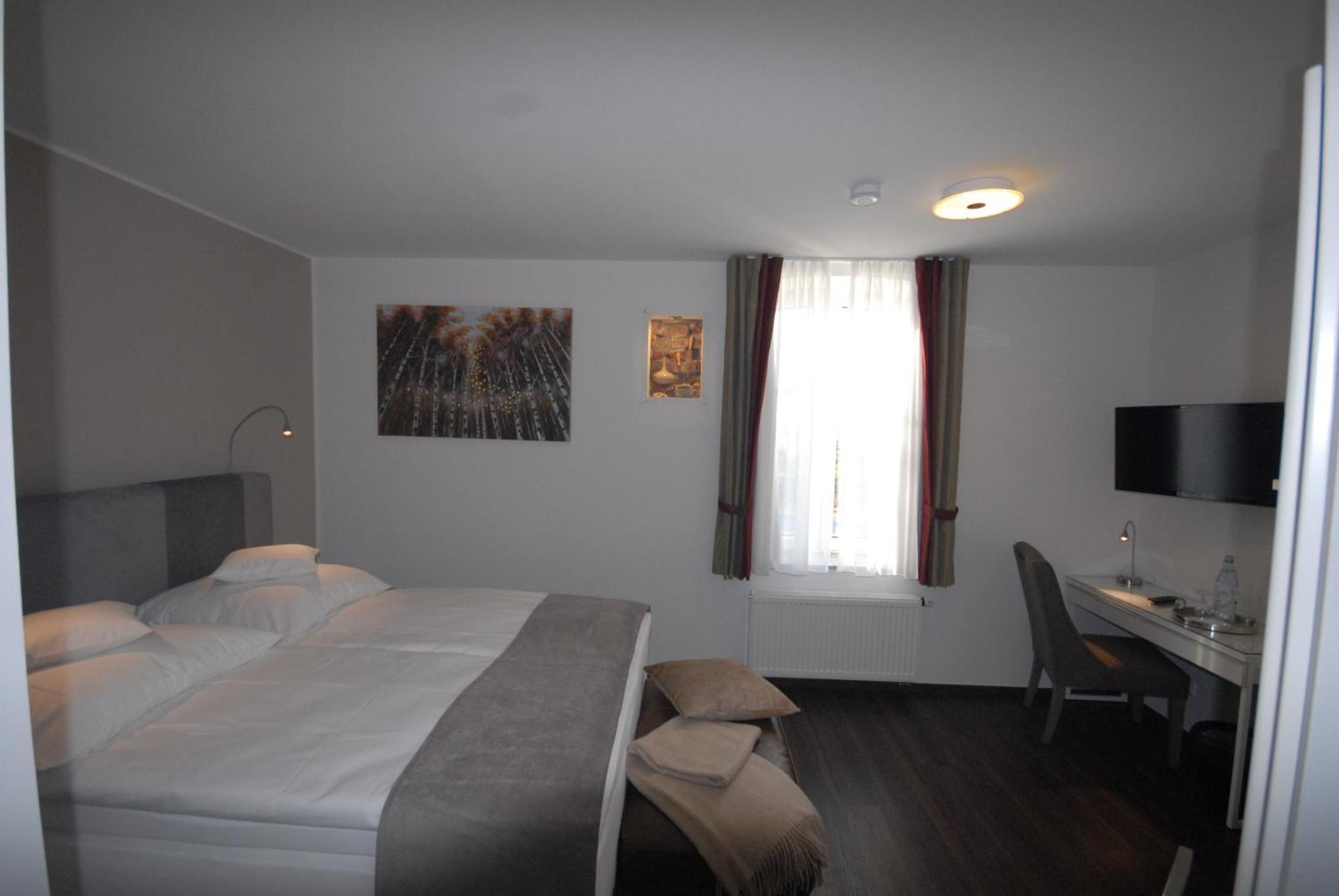Landhotel Alte Toepferei Duisbourg Extérieur photo
