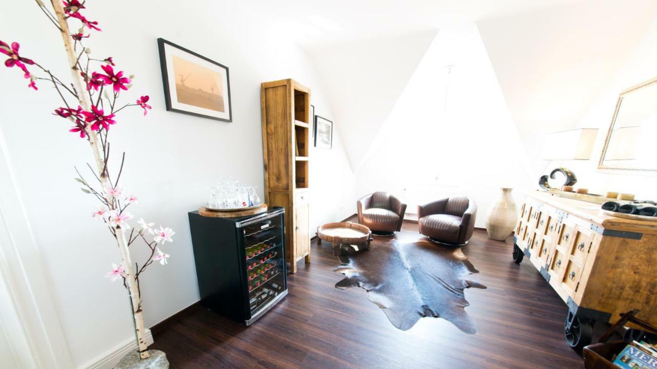 Landhotel Alte Toepferei Duisbourg Extérieur photo