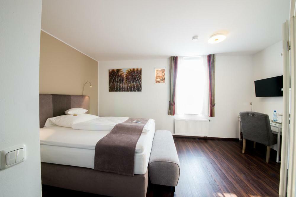 Landhotel Alte Toepferei Duisbourg Extérieur photo