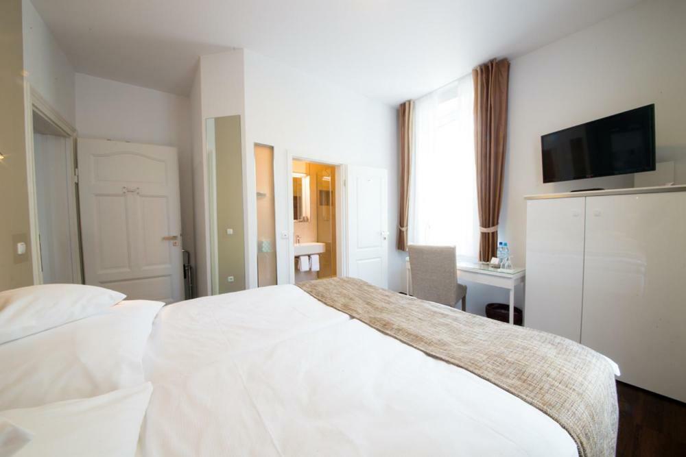 Landhotel Alte Toepferei Duisbourg Extérieur photo