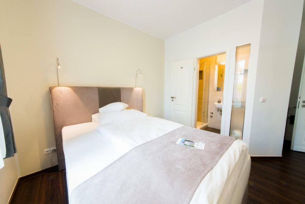 Landhotel Alte Toepferei Duisbourg Extérieur photo